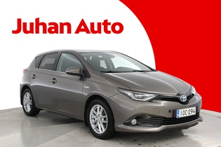 Toyota Auris vaihtoauto