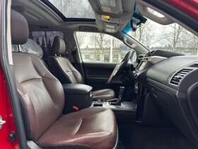 Toyota Land Cruiser vaihtoauto