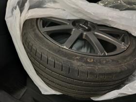 Toyota Prius Plug-in vaihtoauto