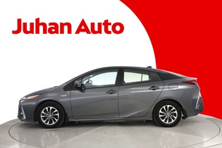Toyota Prius Plug-in vaihtoauto