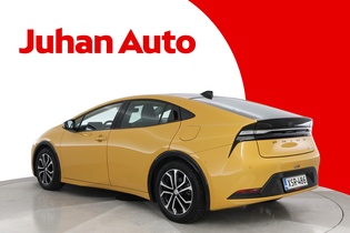 Toyota Prius Plug-in vaihtoauto