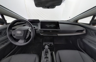 Toyota Prius Plug-in vaihtoauto