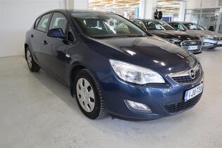 Opel Astra vaihtoauto