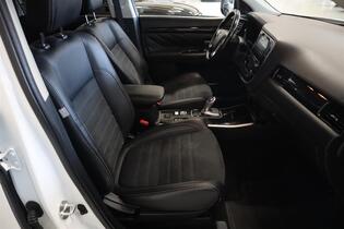 Mitsubishi Outlander vaihtoauto