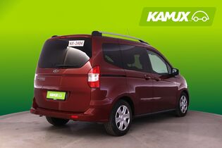 Ford Tourneo Courier vaihtoauto