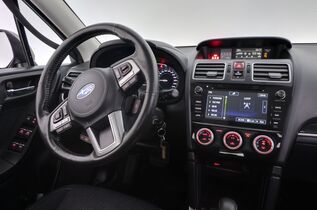 Subaru Forester vaihtoauto