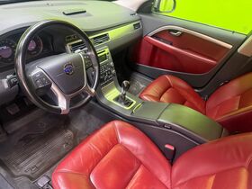 Volvo V70 vaihtoauto