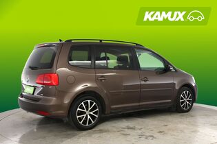 Volkswagen Touran vaihtoauto