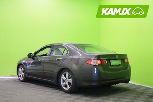 Honda Accord vaihtoauto