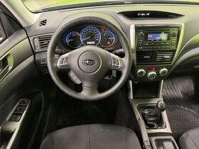 Subaru Forester vaihtoauto