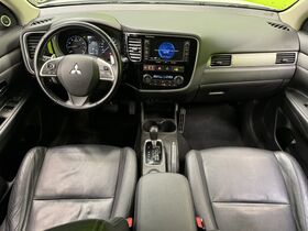 Mitsubishi Outlander vaihtoauto