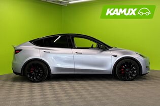 Tesla Model Y vaihtoauto