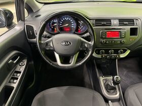 Kia Rio vaihtoauto