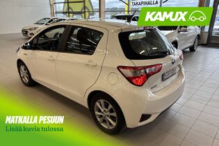 Toyota Yaris vaihtoauto