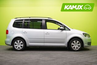 Volkswagen Touran vaihtoauto