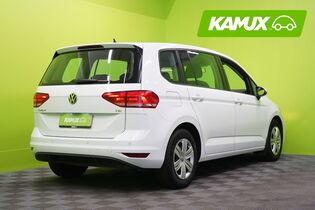 Volkswagen Touran vaihtoauto