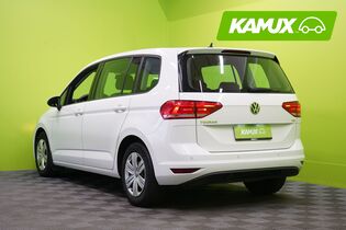 Volkswagen Touran vaihtoauto