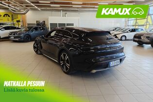 Porsche Taycan vaihtoauto