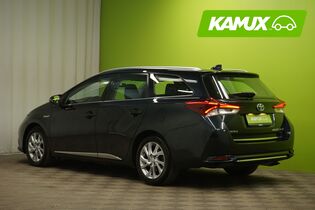 Toyota Auris vaihtoauto