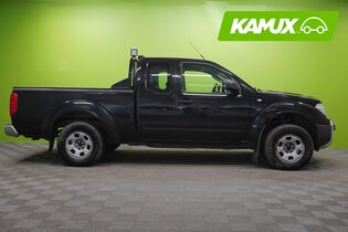 Nissan Navara vaihtoauto