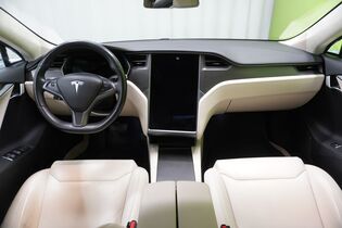 Tesla Model S vaihtoauto