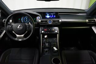 Lexus IS vaihtoauto