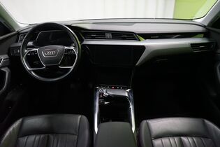 Audi e-tron vaihtoauto