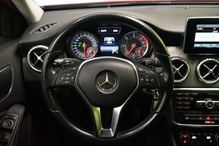 Mercedes-Benz GLA vaihtoauto