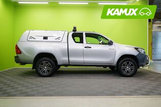 Toyota Hilux vaihtoauto