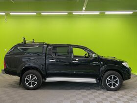 Toyota Hilux vaihtoauto