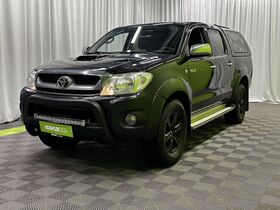 Toyota Hilux vaihtoauto