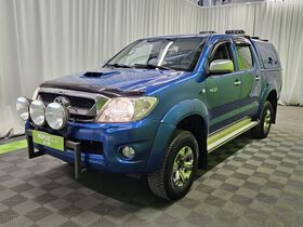Toyota Hilux vaihtoauto