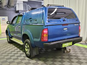 Toyota Hilux vaihtoauto