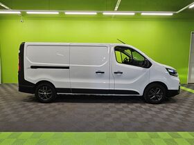 Nissan Primastar vaihtoauto