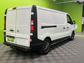 Nissan Primastar vaihtoauto