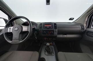 Nissan Navara vaihtoauto