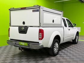 Nissan Navara vaihtoauto