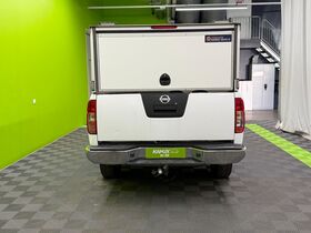 Nissan Navara vaihtoauto