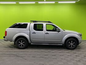 Nissan Navara vaihtoauto