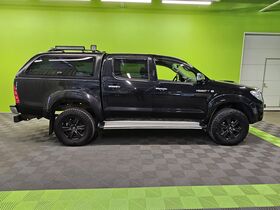 Toyota Hilux vaihtoauto