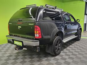 Toyota Hilux vaihtoauto