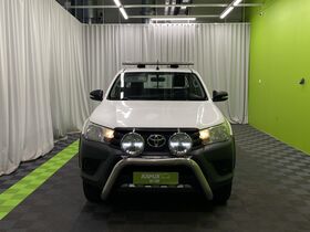 Toyota Hilux vaihtoauto