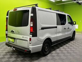 Opel Vivaro vaihtoauto