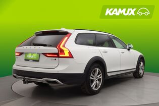 Volvo V90 Cross Country vaihtoauto