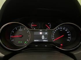 Opel Grandland X vaihtoauto