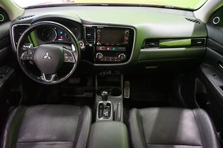 Mitsubishi Outlander vaihtoauto