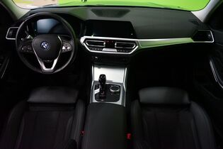 BMW 330 vaihtoauto