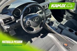 Lexus IS vaihtoauto
