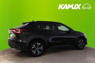 Toyota bZ4X vaihtoauto