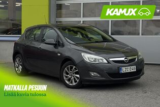 Opel Astra vaihtoauto